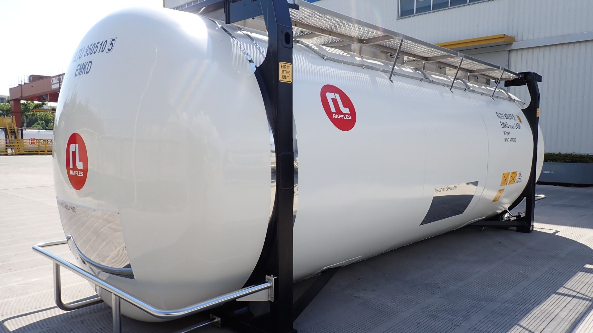 SWAP BODY 35 CBM LIGHT WEIGHT CONTAINER - (SIDE ANGLE)