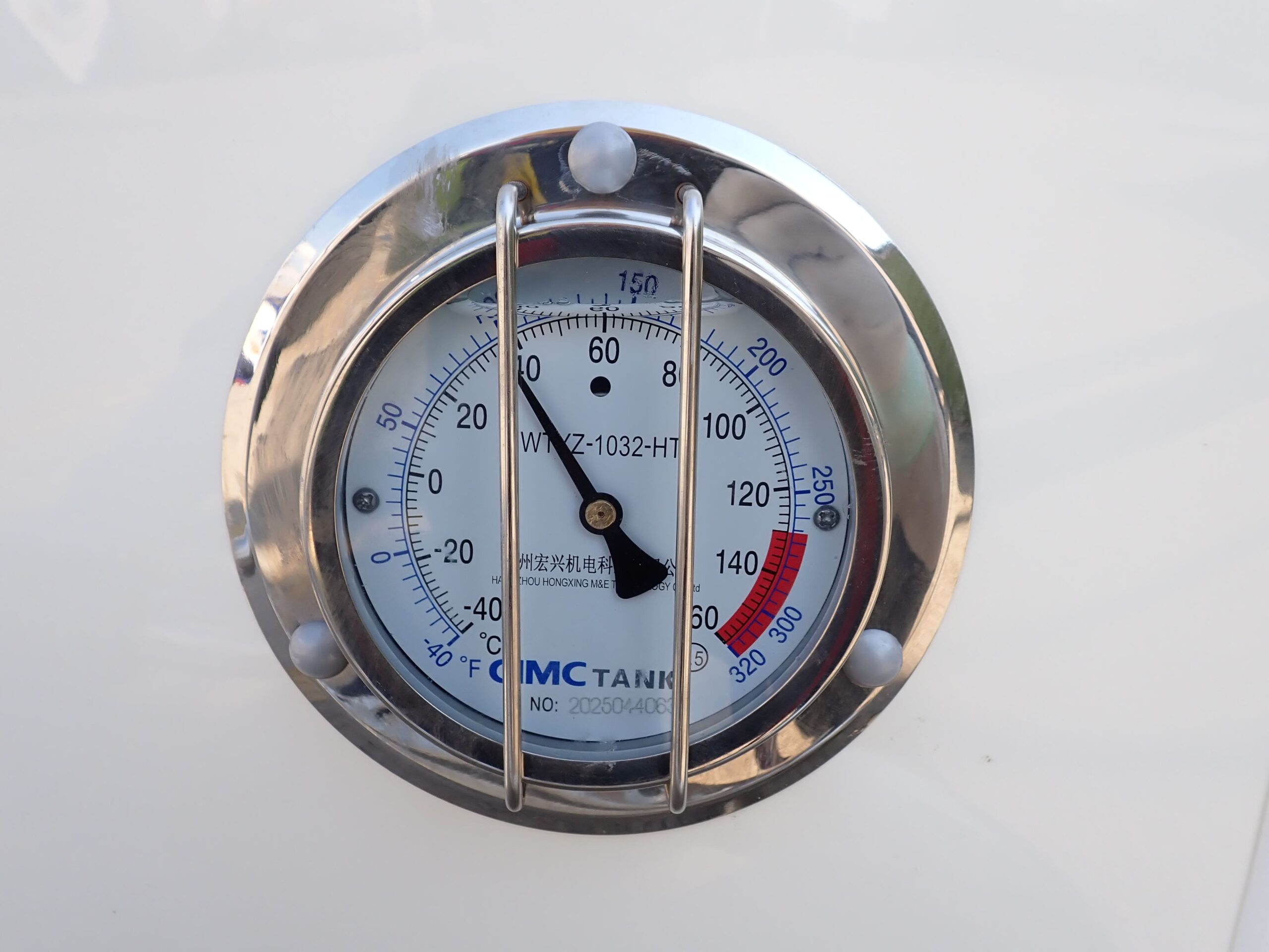 (BD) Raffles lease - Thermometer fitted SWAP BODY 35CBM LIGHTWEIGHT