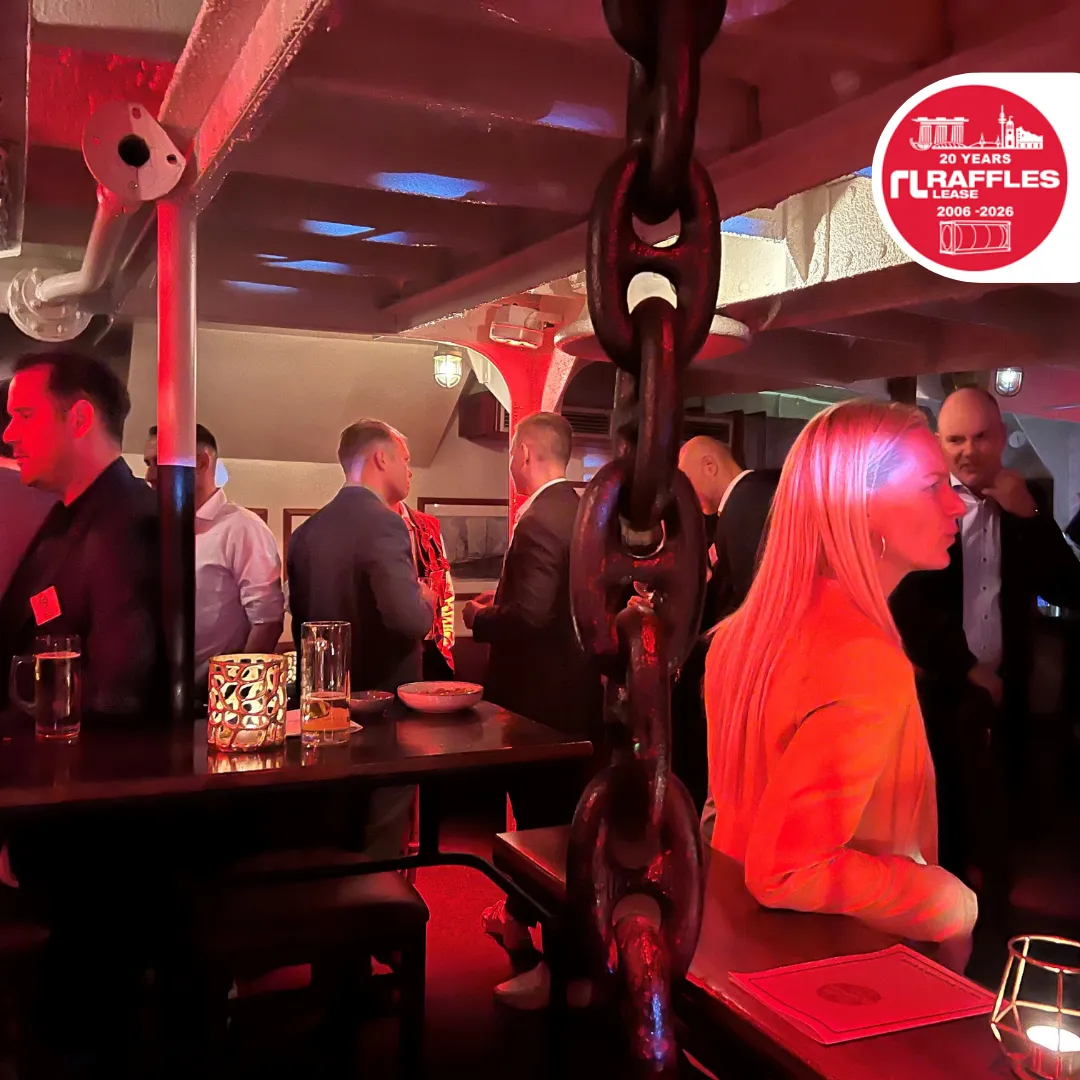 Raffles lease 20 years anniversary : 2006 - 2026 with customer
